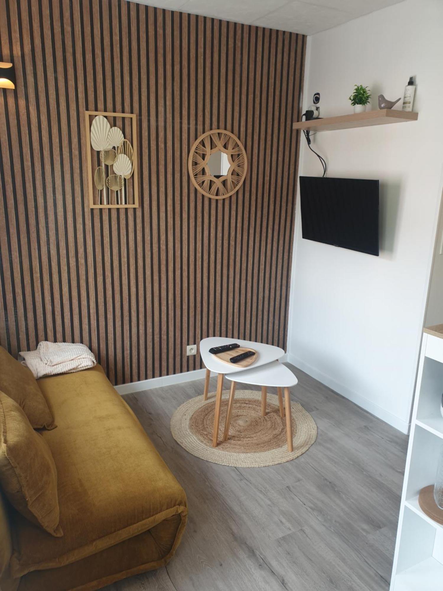 L'Hirondelle Apartment Pre-en-Pail-Saint-Samson Bagian luar foto